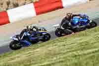 cadwell-no-limits-trackday;cadwell-park;cadwell-park-photographs;cadwell-trackday-photographs;enduro-digital-images;event-digital-images;eventdigitalimages;navarra;no-limits-trackdays;peter-wileman-photography;racing-digital-images;trackday-digital-images;trackday-photos
